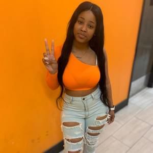 Meet your Posher, Mesha